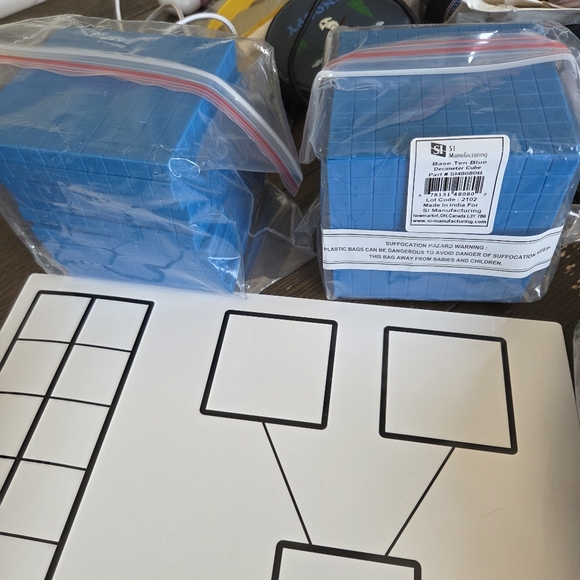 NEW SI Manufacturing Learning Resources Base 10 & More Grade 2 Math Set - Picture 7 of 7